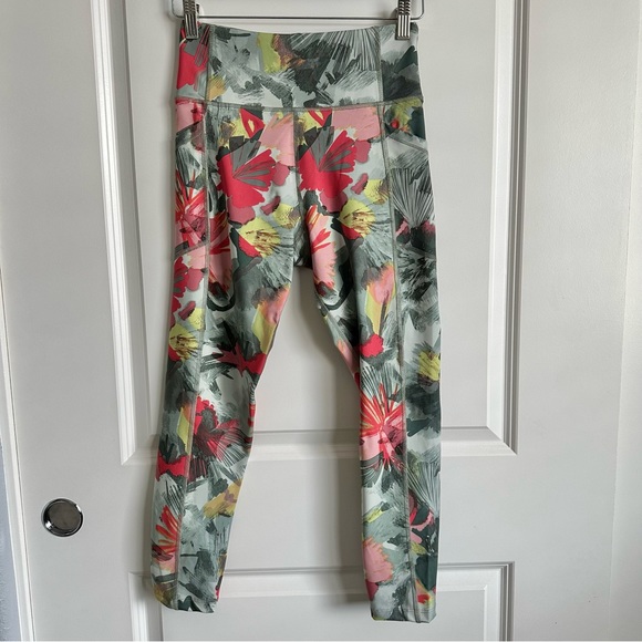 Calvin Klein Performance Floral Print Leggings - Picture 4 of 12